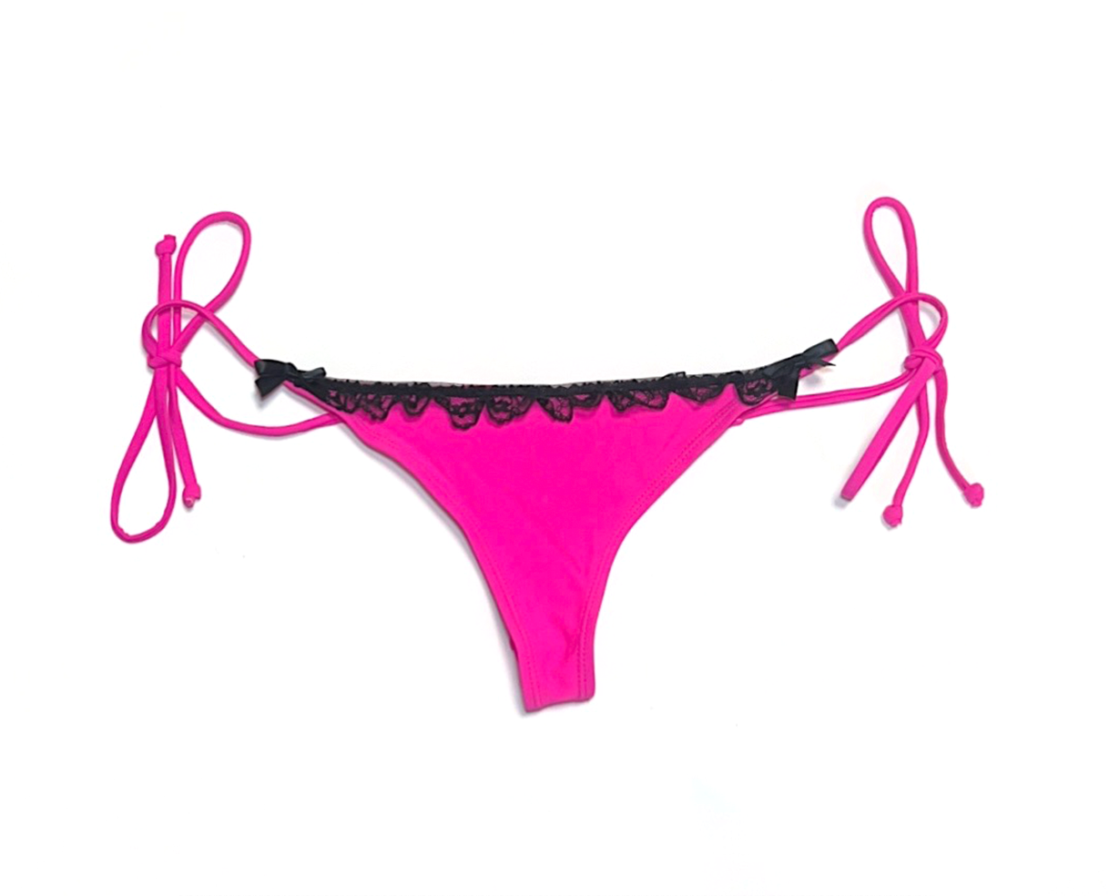 Scene Queen Bikini Set